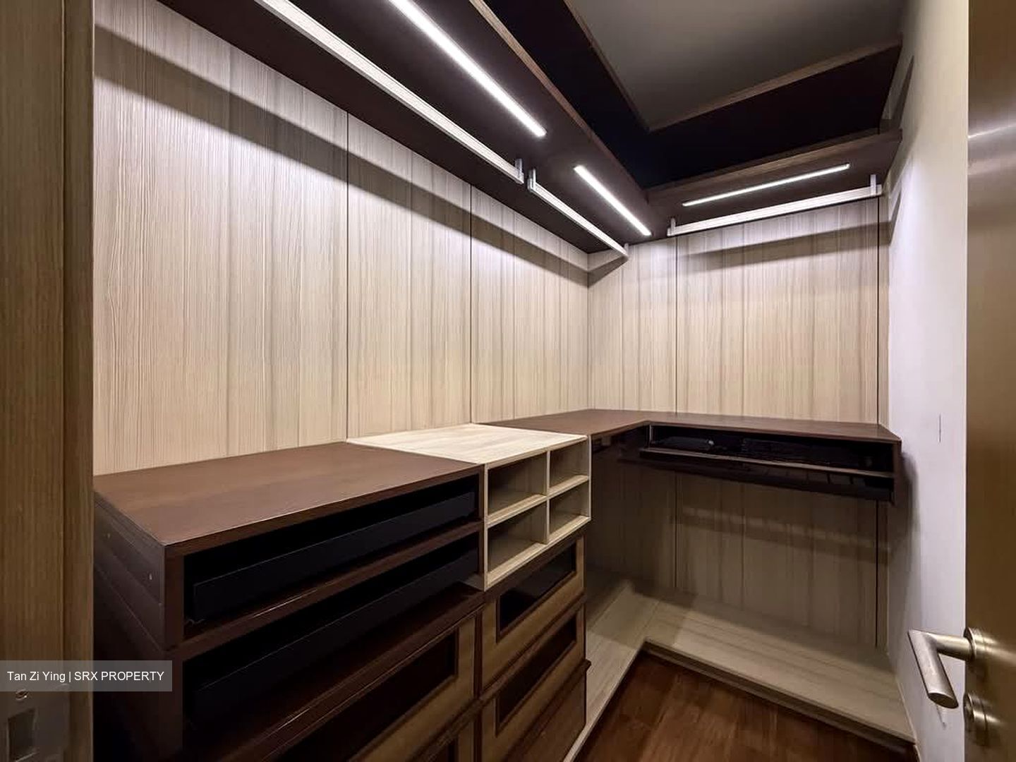 Gramercy Park (D10), Condominium #567757191